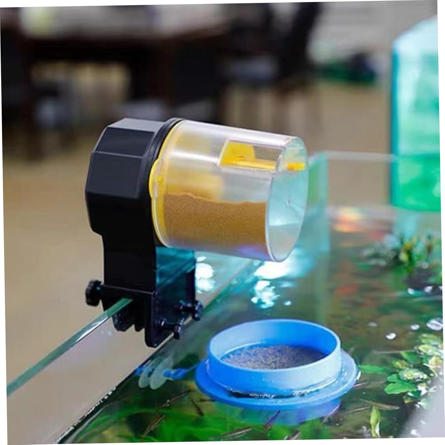 VNEKVA Automatic Fish Feeder with Timer, 210ML & 100ML Capacity, Auto Fish Food Dispenser for Aquariums, Fish Tanks & Ponds, Vacation Fish Feeder for Hands-Free Fish Care