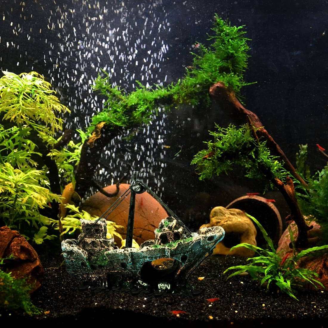 VNEKVA Resin Shipwreck Aquarium Decoration, Multi-Style Fish Tank Ornament for 10-55 Gallon Tanks